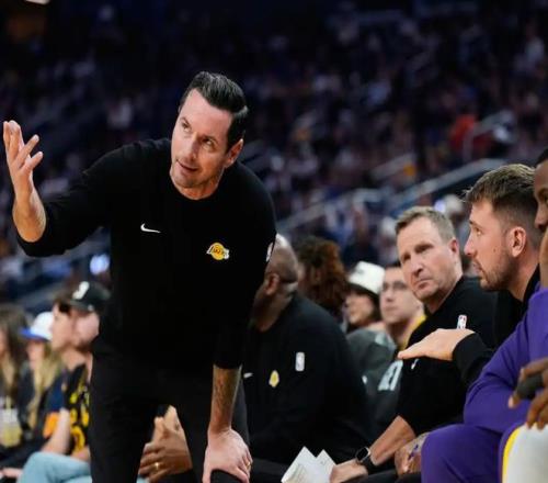 火箭新援锋,线表现不佳,出场时间创,皇冠体育app下载,皇冠体育官网,澳门皇冠体育,bet皇冠体育在线